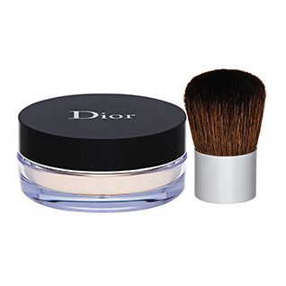 ディオールスキン フォーエヴァー コントロール ルース パウダー 001 8g